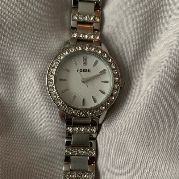 Fossil Watch - Picture 2 of 6